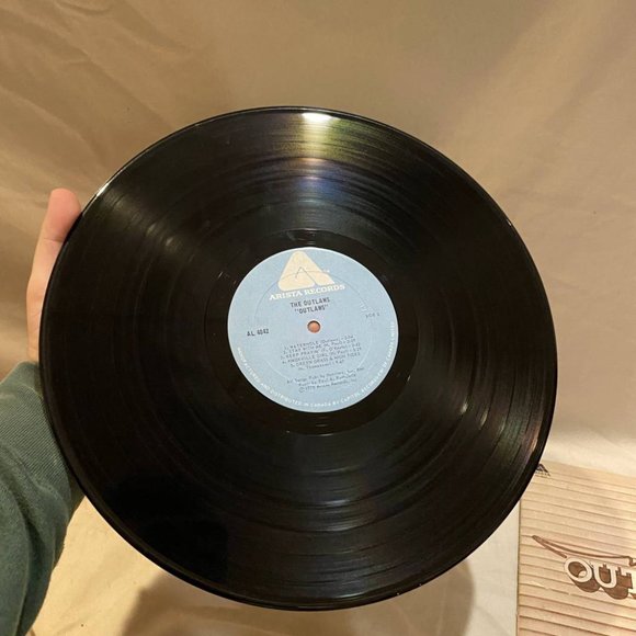 Outlaws Vinyl Record - Picture 4 of 4